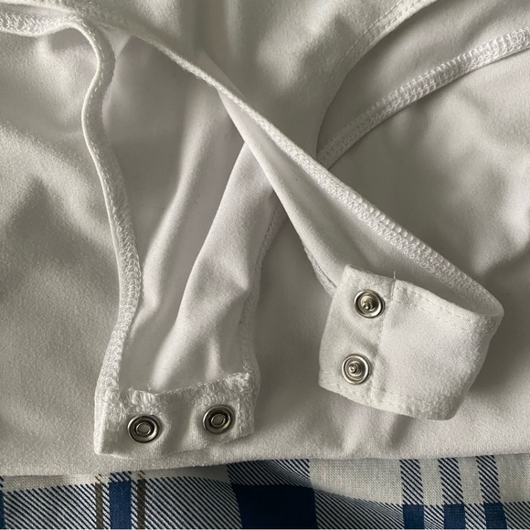 White bodysuit - Picture 2 of 4